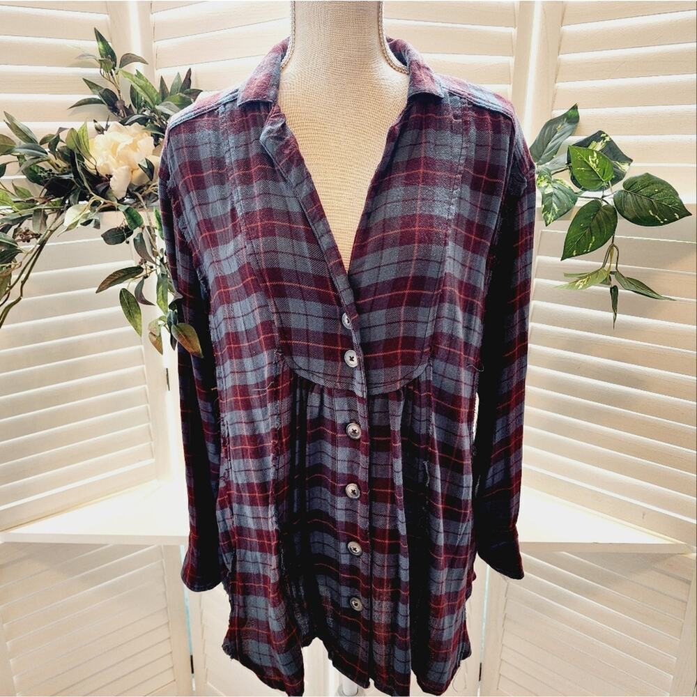 FREE PEOPLE ALL ABOUT THE FEELS PLAID BUTTON DOWN SIZE XS - Picture 2 of 10